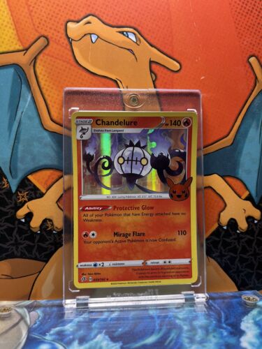 Chandelure Holo Trick Or Trade NM, 033/192 Pokemon Card.