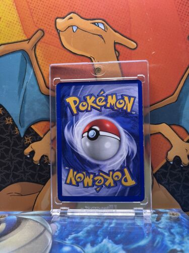 Voltorb Team Rocket VG, 69/82 Pokemon Card.